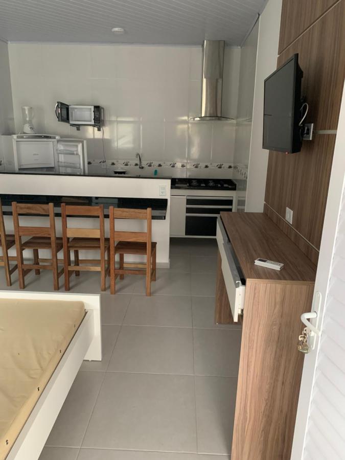 Kitnet Apartment Ubatuba Bagian luar foto